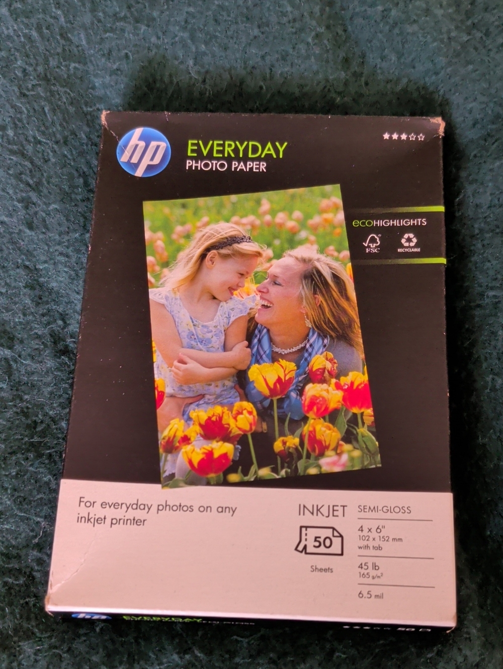 HP Everyday Photo Paper Pack — Black & White Packaging with Color Photo Preview